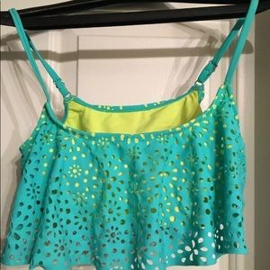 Arizona Jeans Co flutter bikini top - juniors S